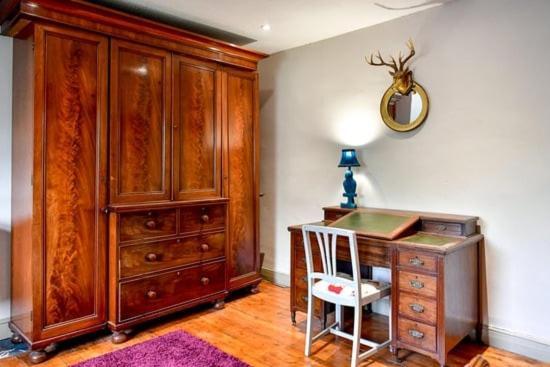 Quirky 4 Bedroom Apartment With Terrace Cardiff Eksteriør bilde