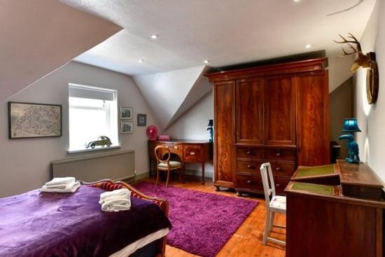 Quirky 4 Bedroom Apartment With Terrace Cardiff Eksteriør bilde