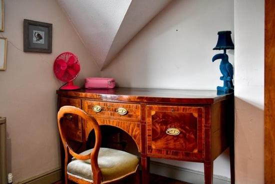Quirky 4 Bedroom Apartment With Terrace Cardiff Eksteriør bilde